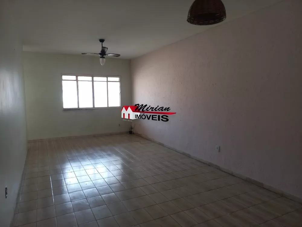 Casa à venda com 2 quartos, 160m² - Foto 10