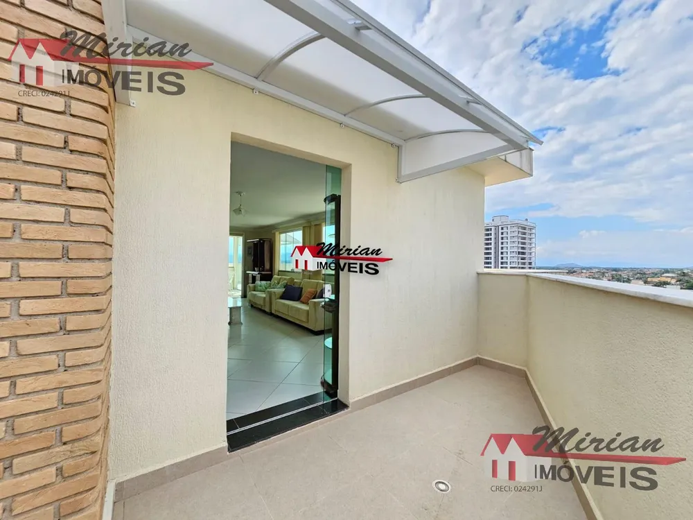 Cobertura, 4 quartos, 273 m² - Foto 2