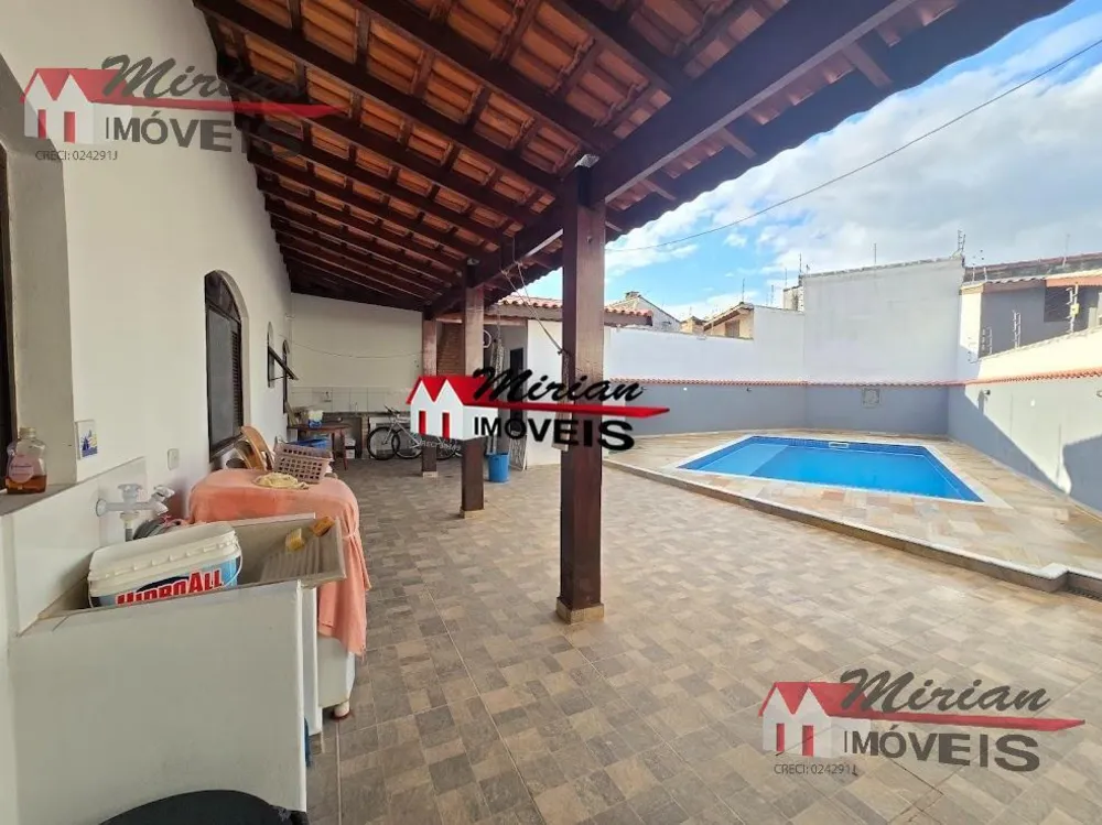 Casa, 3 quartos, 337 m² - Foto 4