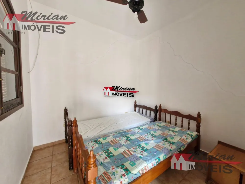Casa, 3 quartos, 250 m² - Foto 2