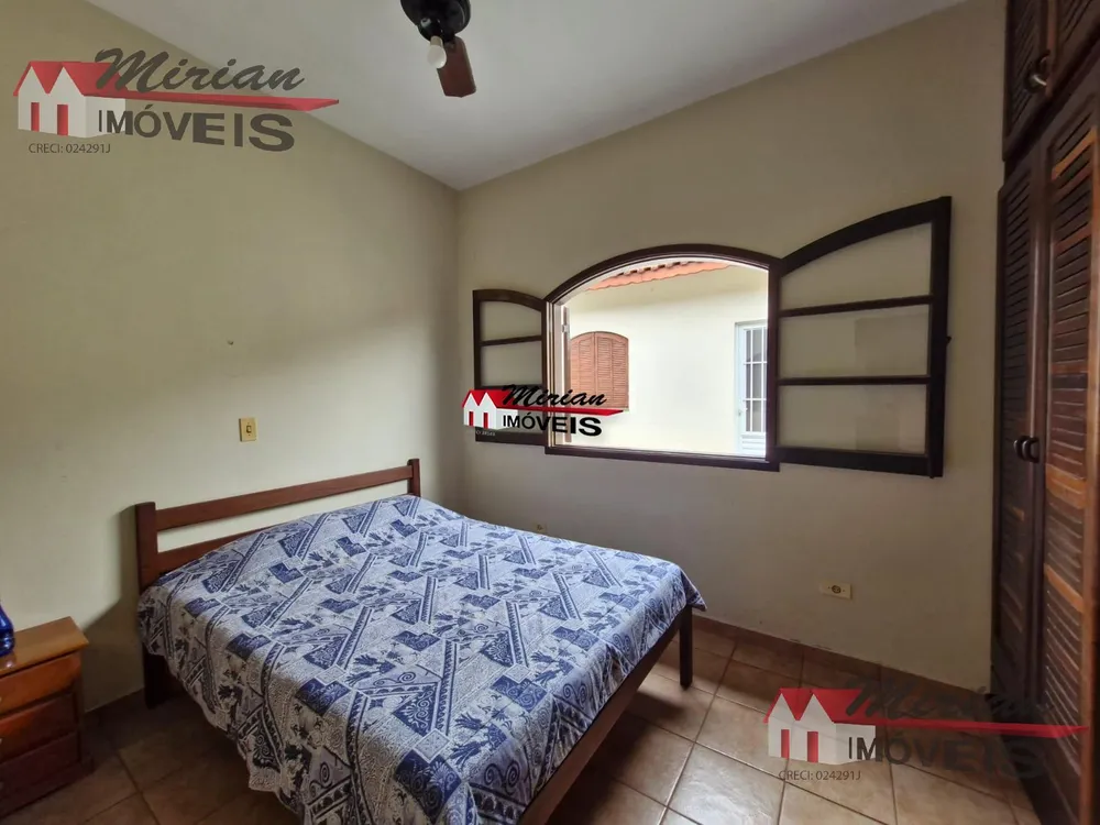 Casa, 3 quartos, 250 m² - Foto 3