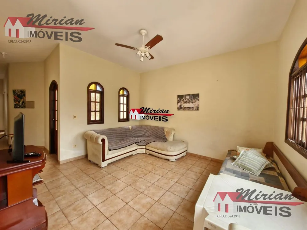 Casa, 3 quartos, 250 m² - Foto 13