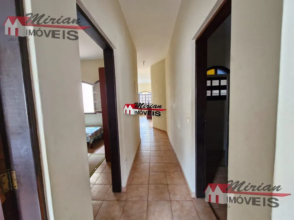 Casa, 3 quartos, 250 m² - Foto 8