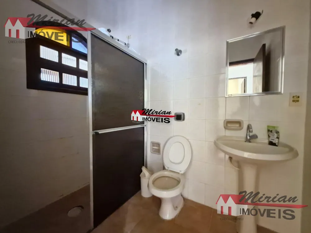 Casa, 3 quartos, 250 m² - Foto 14