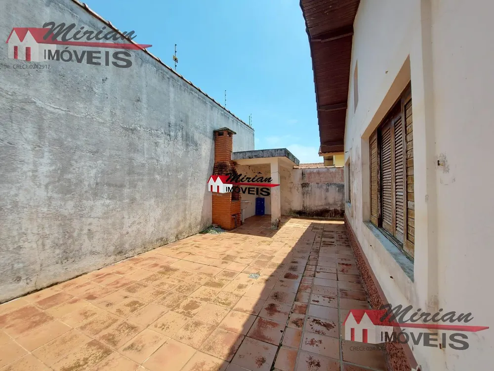 Casa, 3 quartos, 250 m² - Foto 11