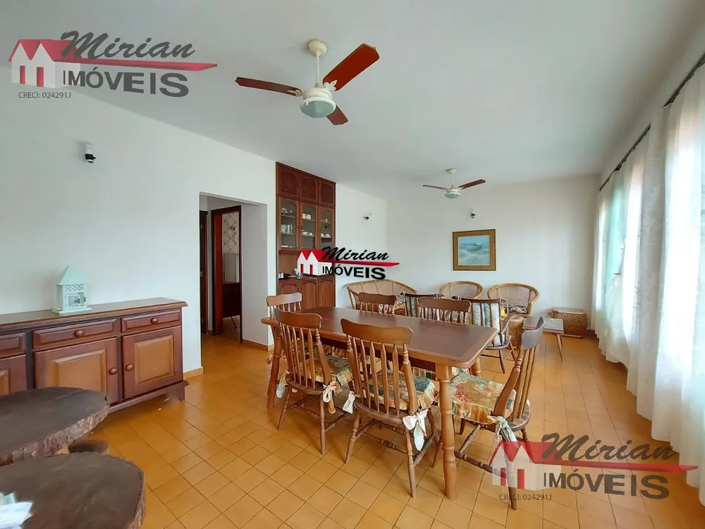 Casa, 3 quartos, 250 m² - Foto 8
