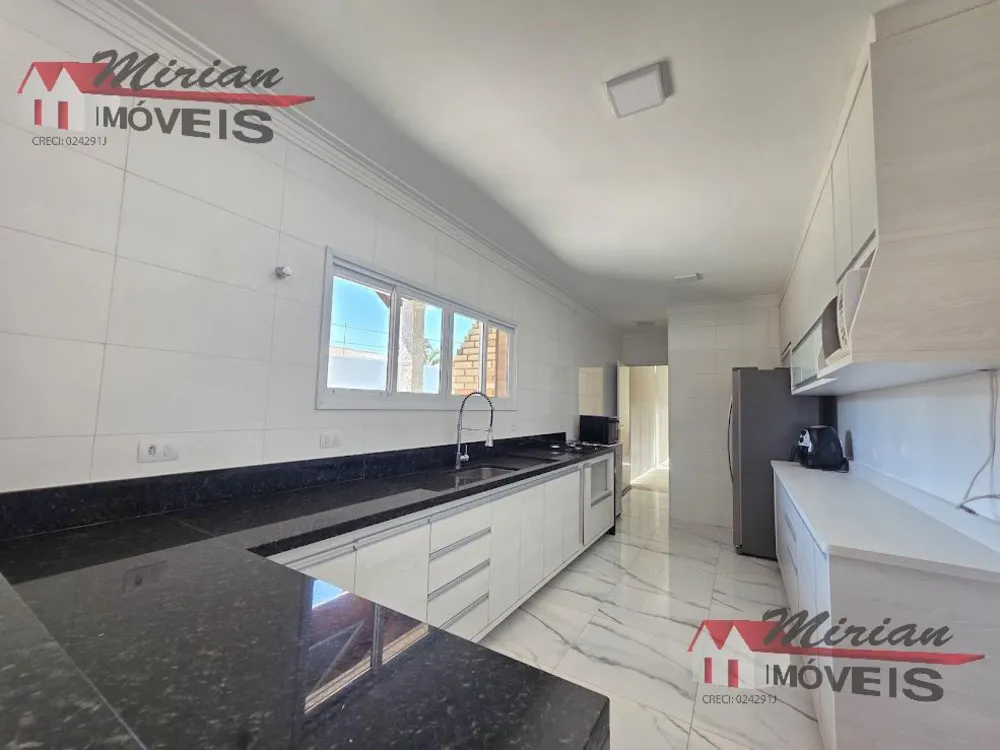 Sobrado, 3 quartos, 290 m² - Foto 5