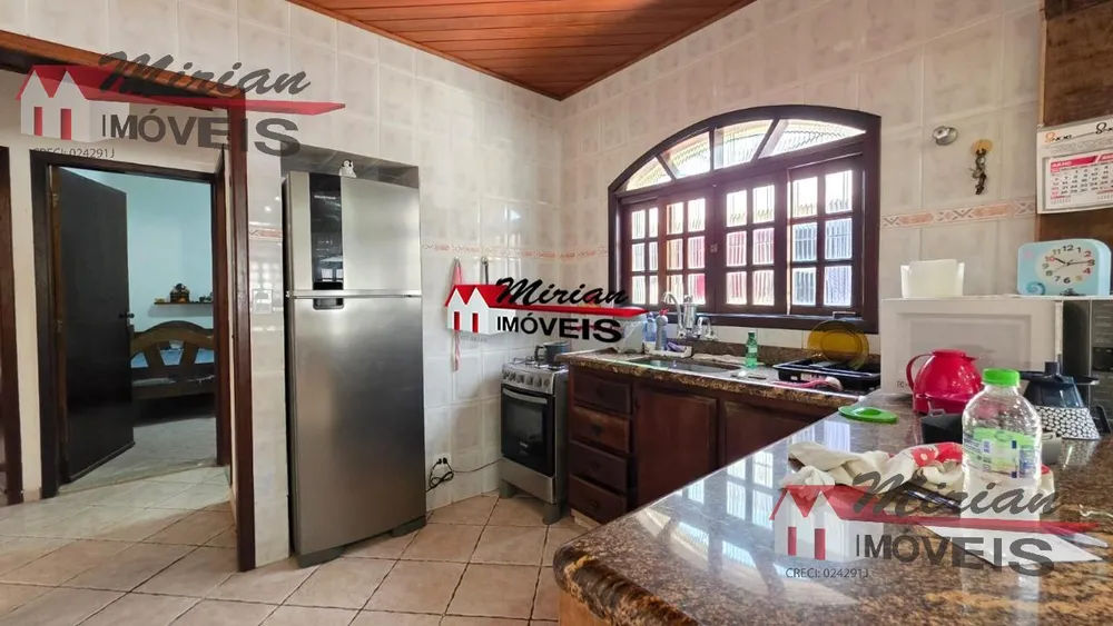 Casa, 3 quartos, 250 m² - Foto 4