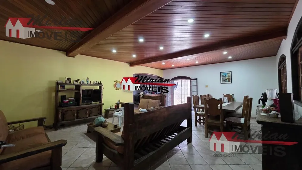 Casa, 3 quartos, 250 m² - Foto 12