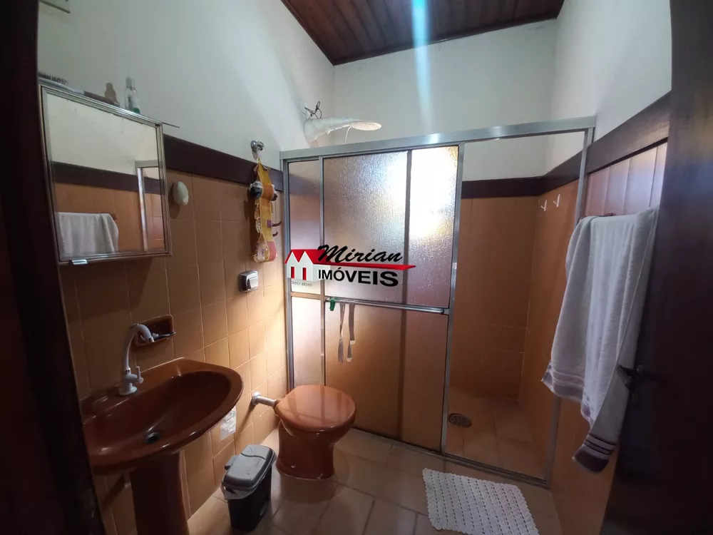 Casa à venda com 3 quartos, 160m² - Foto 14