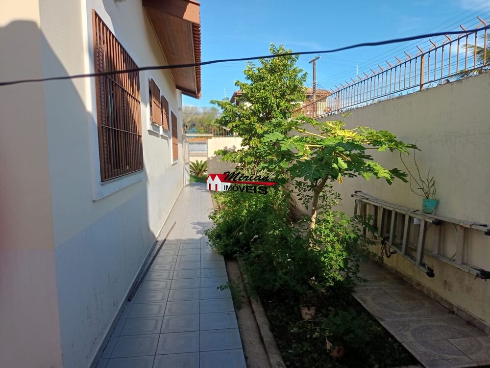 Casa à venda com 3 quartos, 166m² - Foto 6