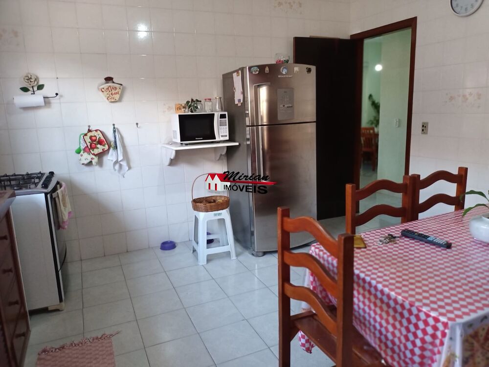 Casa à venda com 3 quartos, 166m² - Foto 9