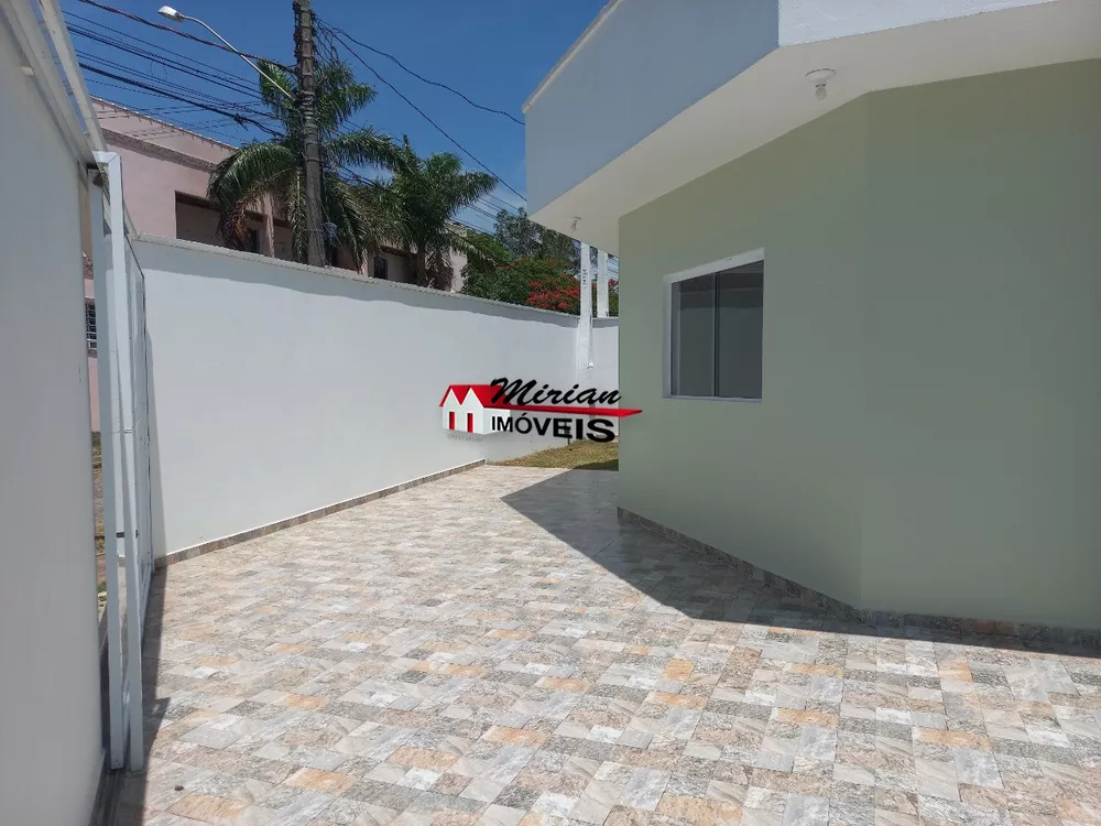 Casa à venda com 3 quartos, 85m² - Foto 4