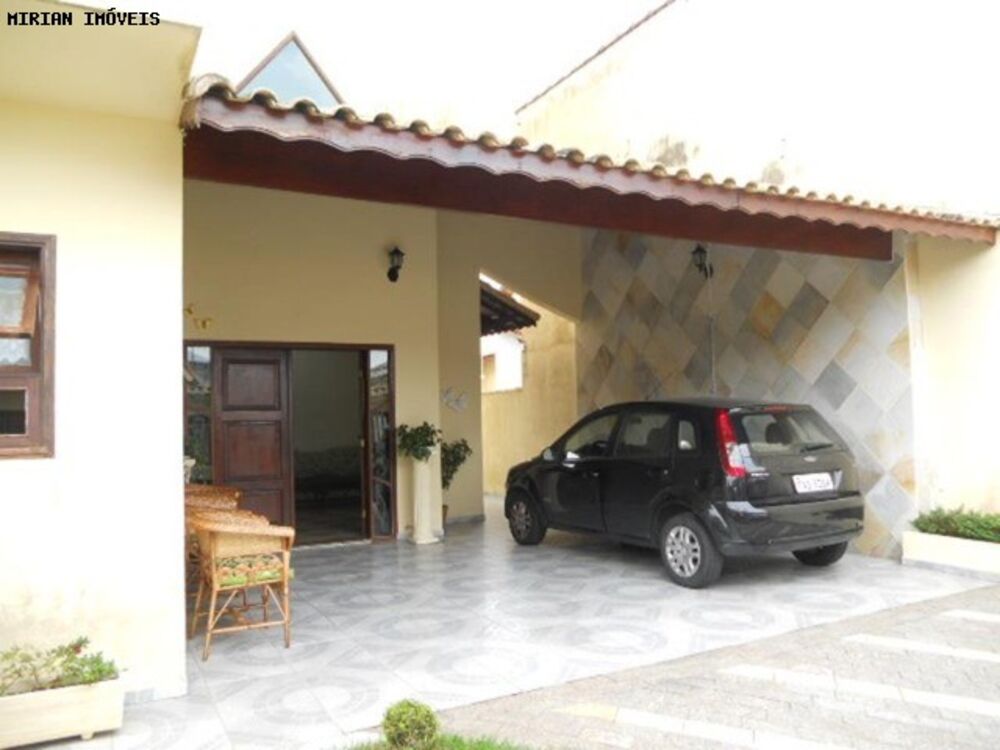 Casa à venda com 6 quartos, 350m² - Foto 12