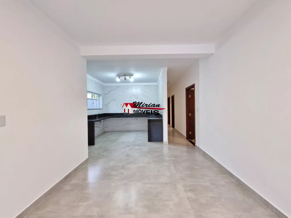 Casa à venda com 3 quartos, 140m² - Foto 10