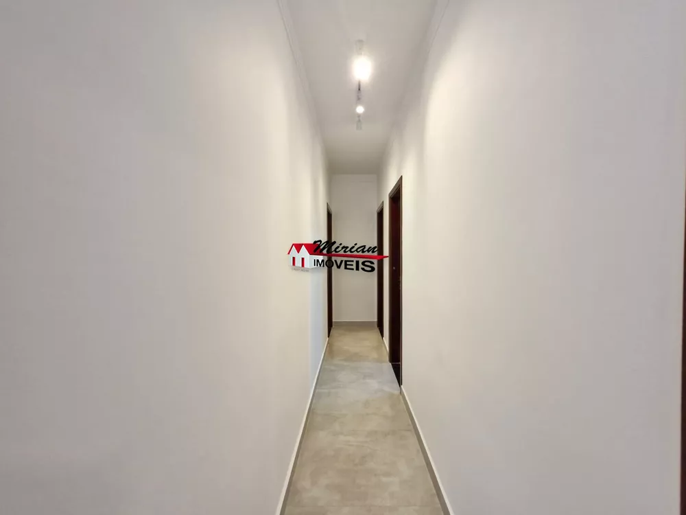 Casa à venda com 3 quartos, 140m² - Foto 14