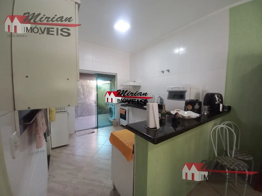Sobrado, 3 quartos, 186 m² - Foto 2