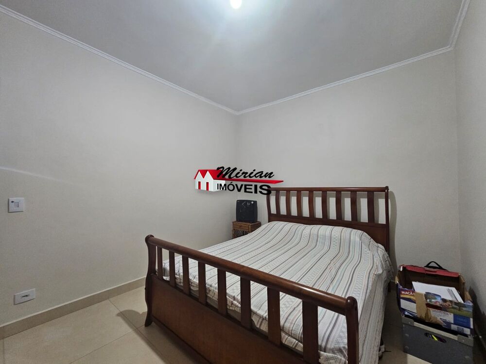 Casa à venda com 4 quartos, 291m² - Foto 13