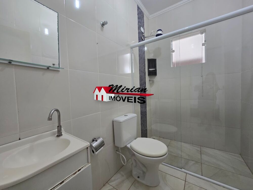 Casa à venda com 3 quartos, 174m² - Foto 4