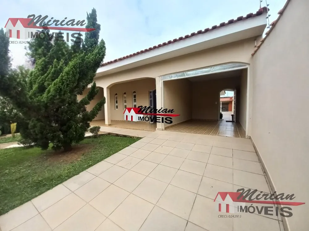 Casa, 3 quartos, 395 m² - Foto 1