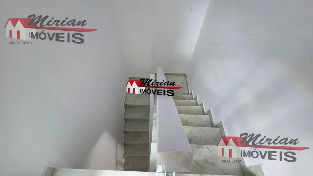 Sobrado, 4 quartos, 286 m² - Foto 1