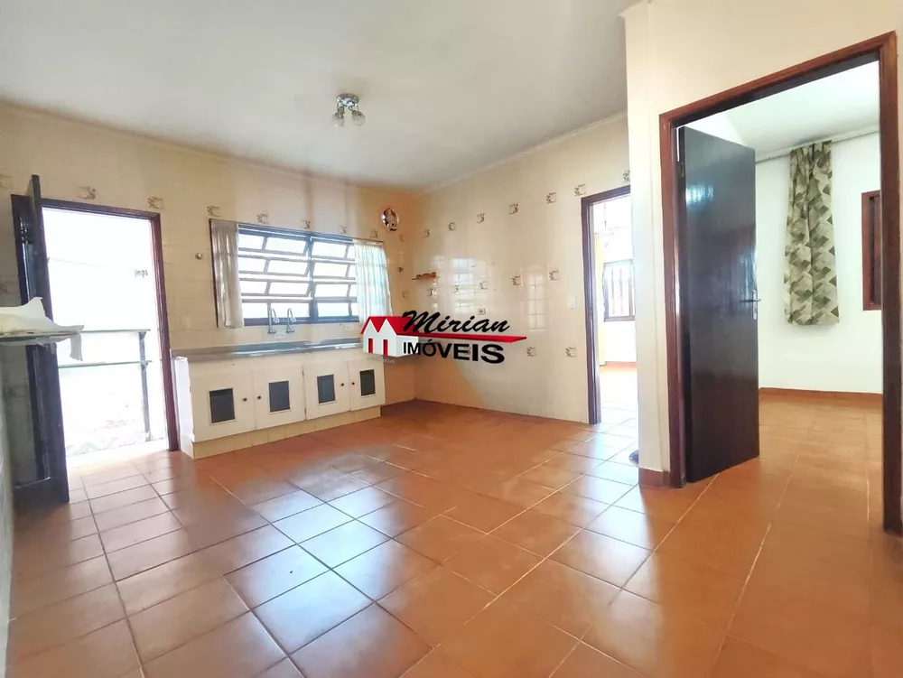 Casa à venda com 3 quartos, 120m² - Foto 8