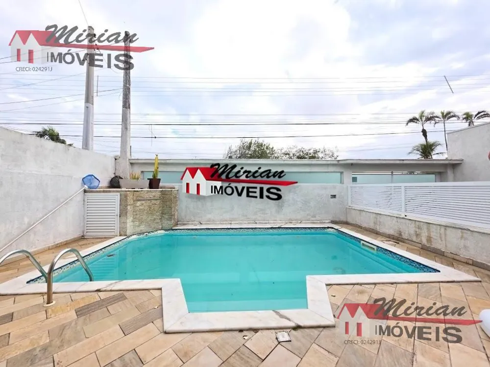 Casa, 3 quartos, 250 m² - Foto 1