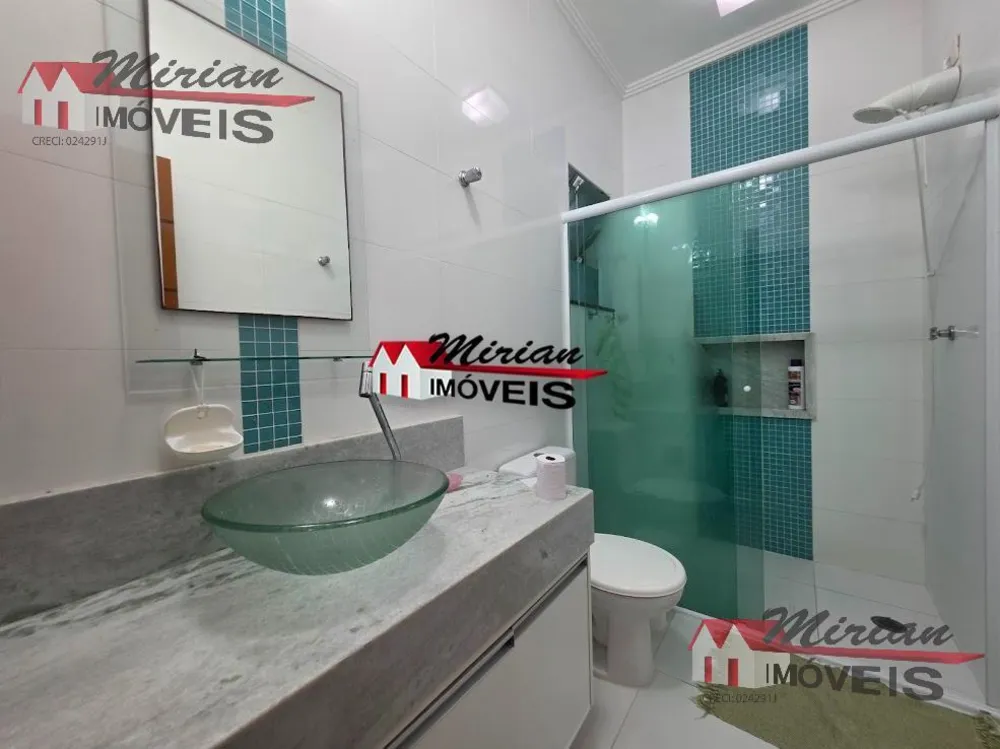 Casa, 3 quartos, 250 m² - Foto 14