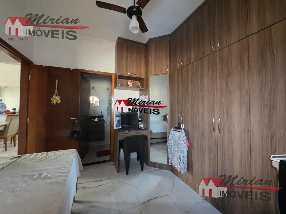 Casa, 2 quartos, 180 m² - Foto 11