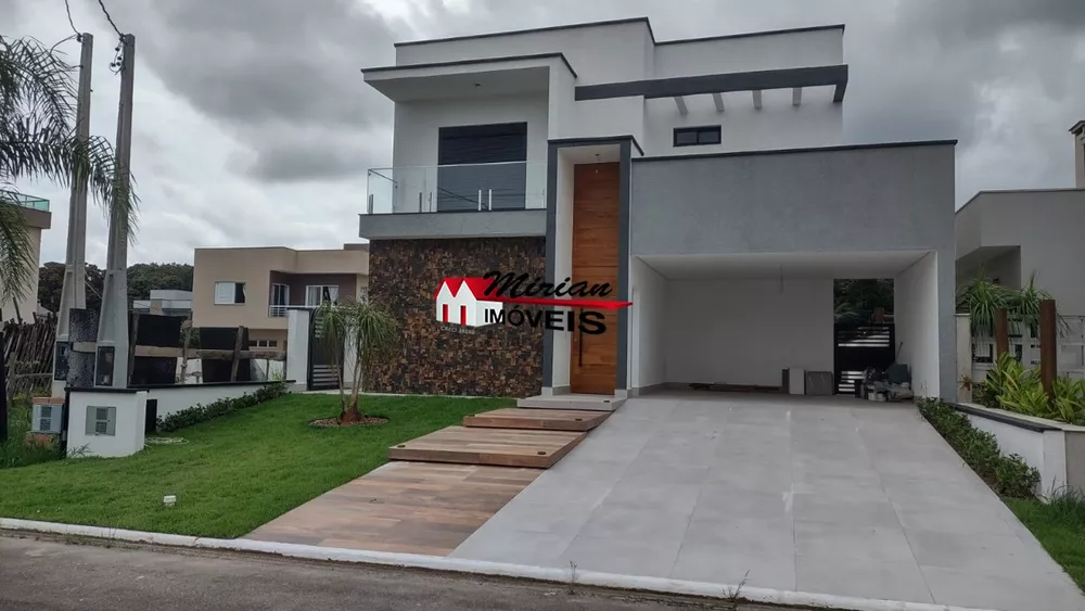 Casa de Condomínio à venda com 4 quartos, 300m² - Foto 4