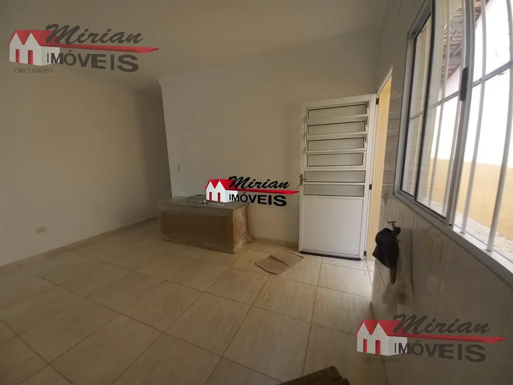 Casa, 3 quartos, 180 m² - Foto 1