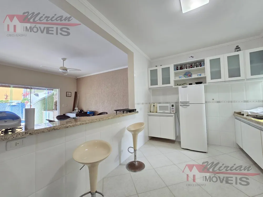 Casa, 3 quartos, 137 m² - Foto 4