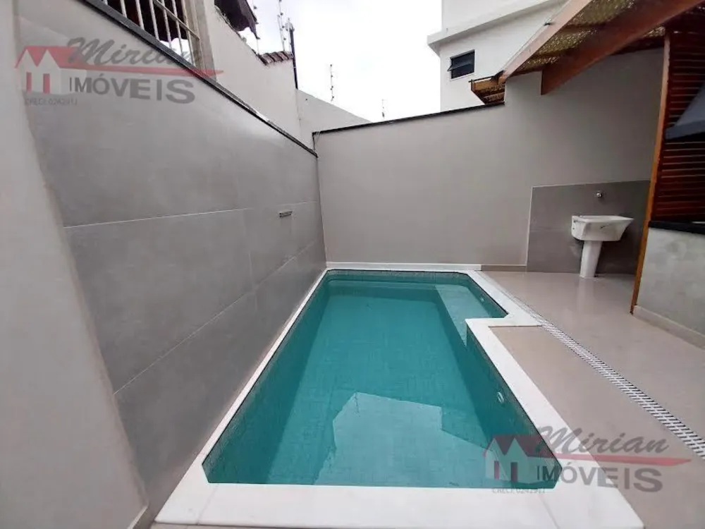 Casa, 3 quartos, 125 m² - Foto 2