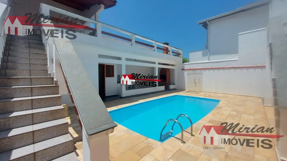 Sobrado, 3 quartos, 350 m² - Foto 1