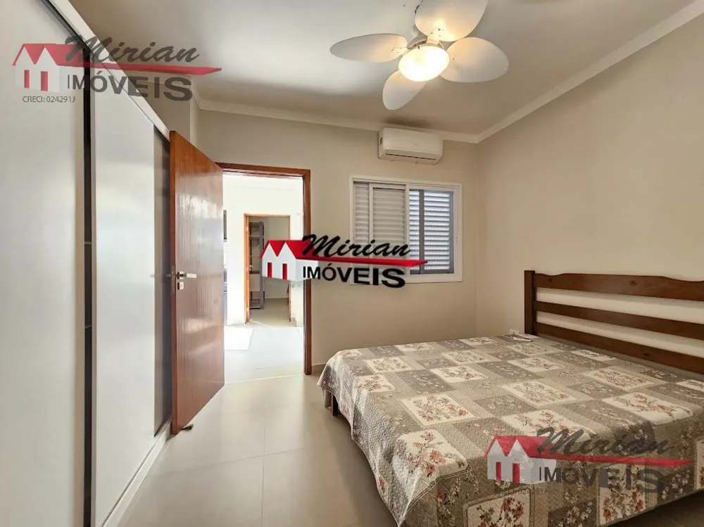 Casa, 3 quartos, 250 m² - Foto 1