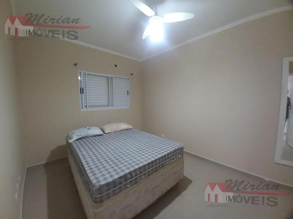 Casa, 3 quartos, 142 m² - Foto 2