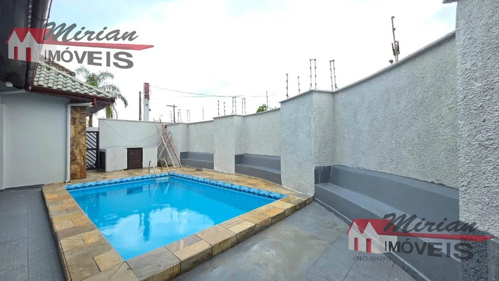 Sobrado, 5 quartos, 391 m² - Foto 1