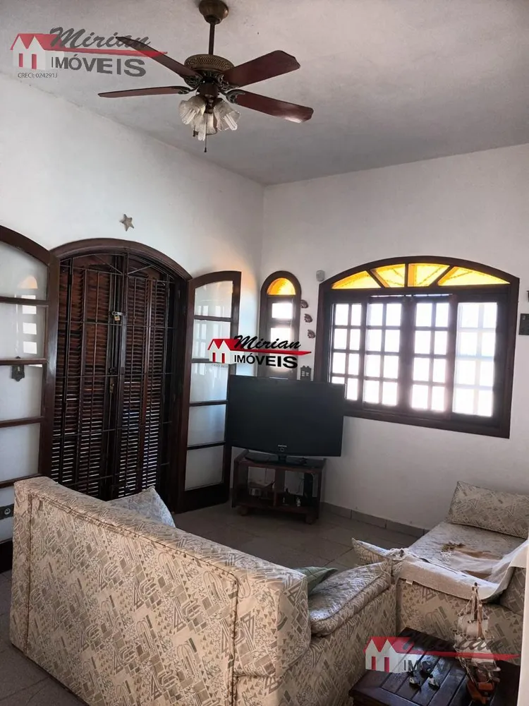 Casa, 3 quartos, 250 m² - Foto 8