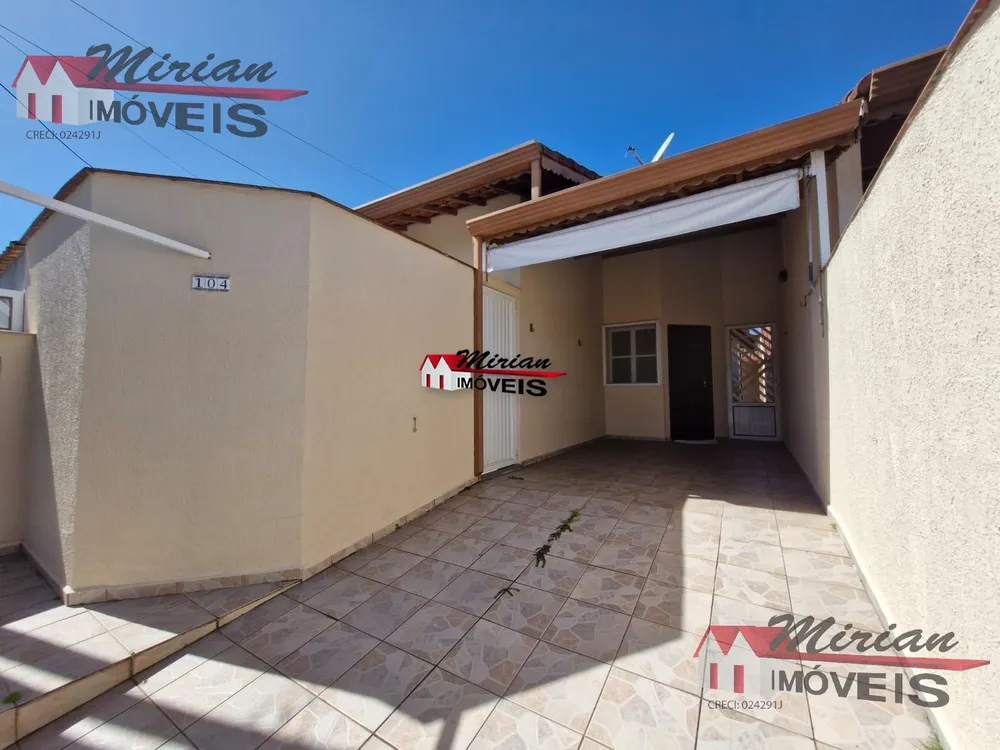 Casa, 3 quartos, 135 m² - Foto 1