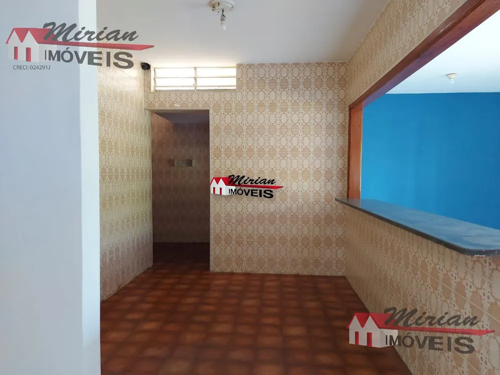 Casa, 2 quartos, 297 m² - Foto 4