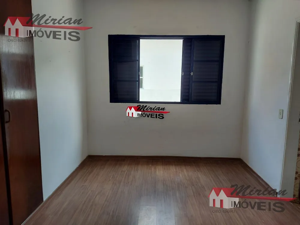 Casa, 2 quartos, 297 m² - Foto 3