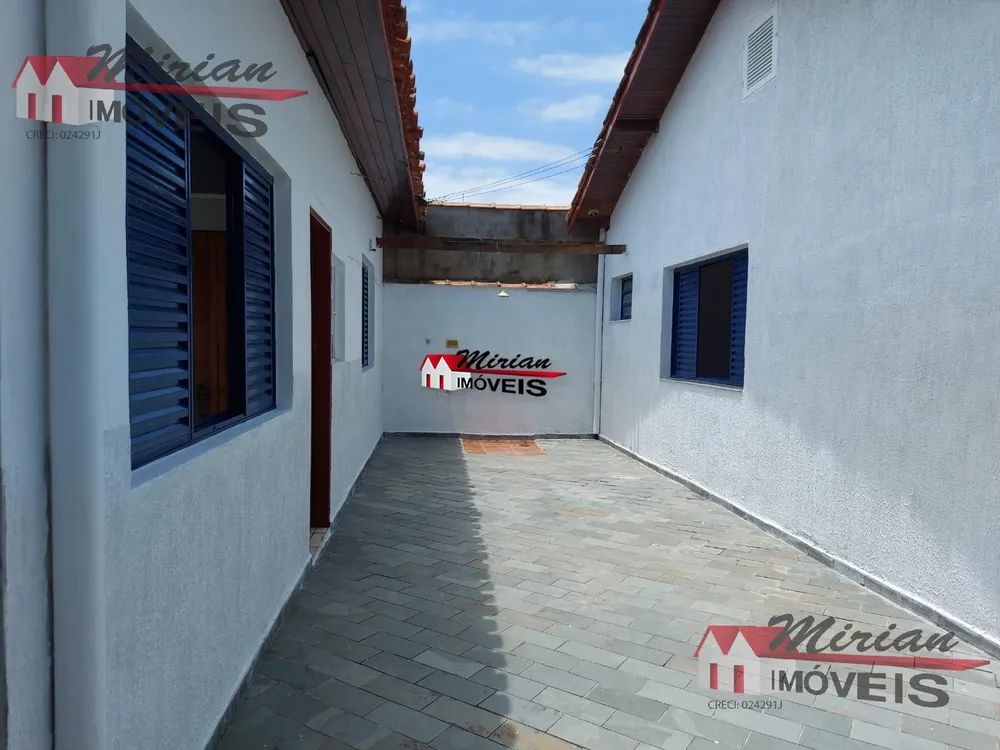 Casa, 2 quartos, 297 m² - Foto 1