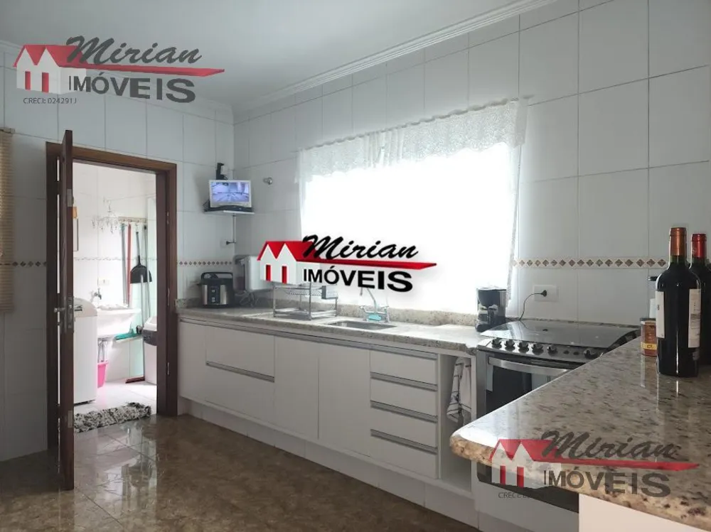 Sobrado, 3 quartos, 250 m² - Foto 2