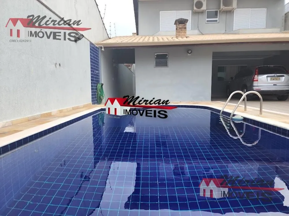 Sobrado, 3 quartos, 250 m² - Foto 1
