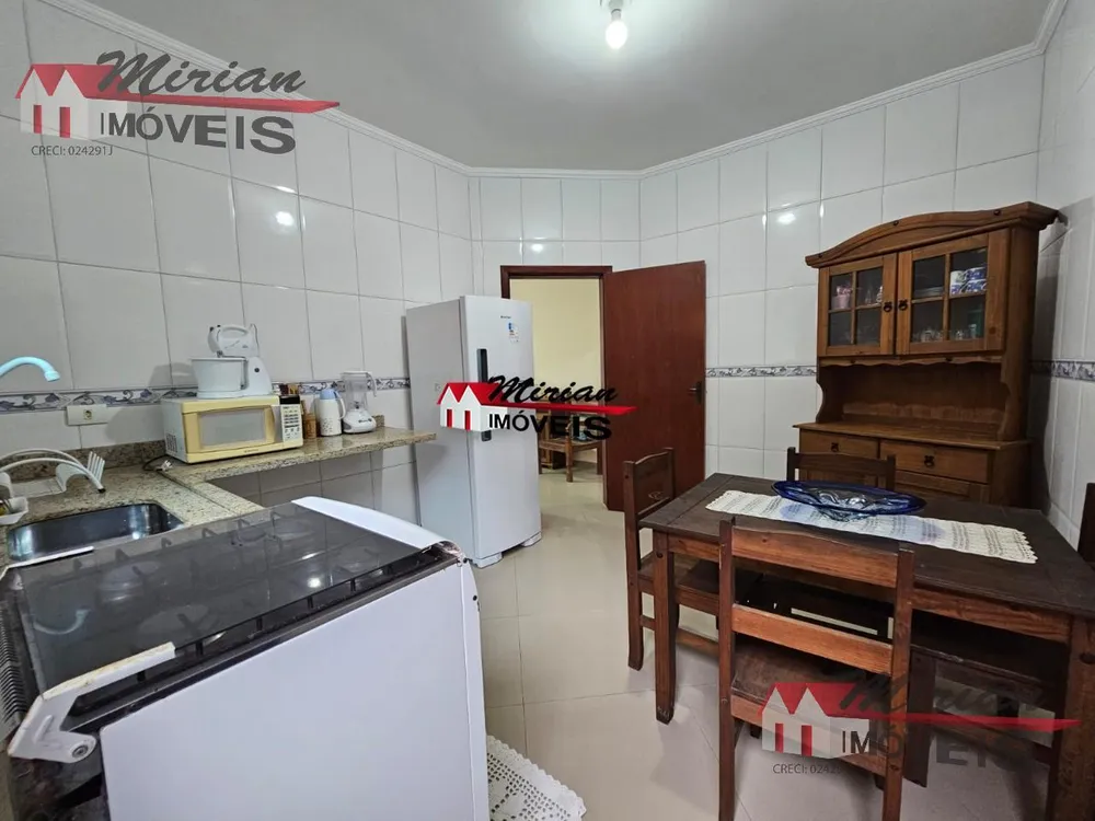 Casa, 3 quartos, 300 m² - Foto 1