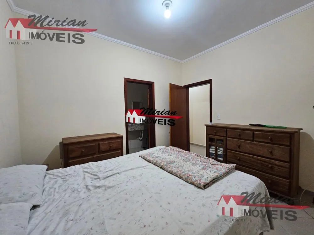 Casa, 3 quartos, 300 m² - Foto 2
