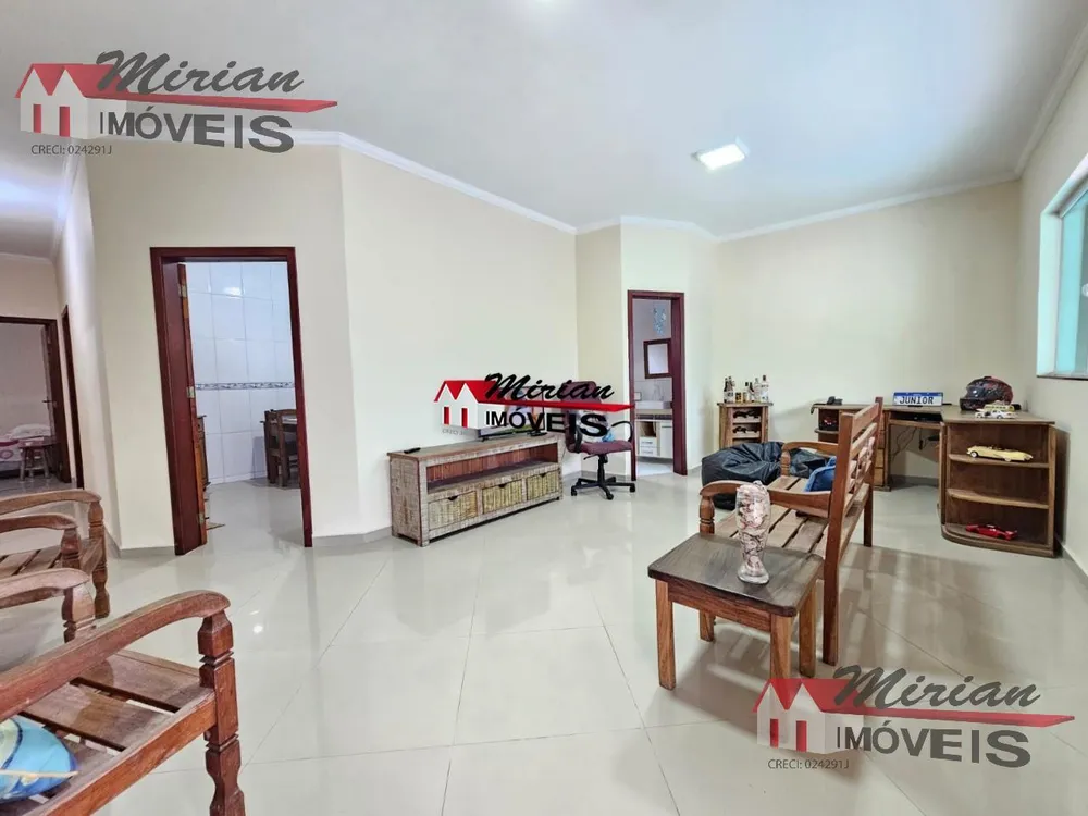 Casa, 3 quartos, 300 m² - Foto 4