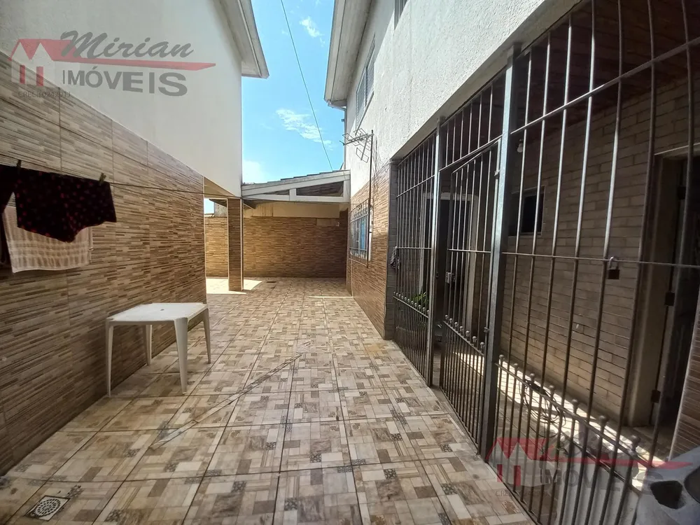 Sobrado, 3 quartos, 252 m² - Foto 5