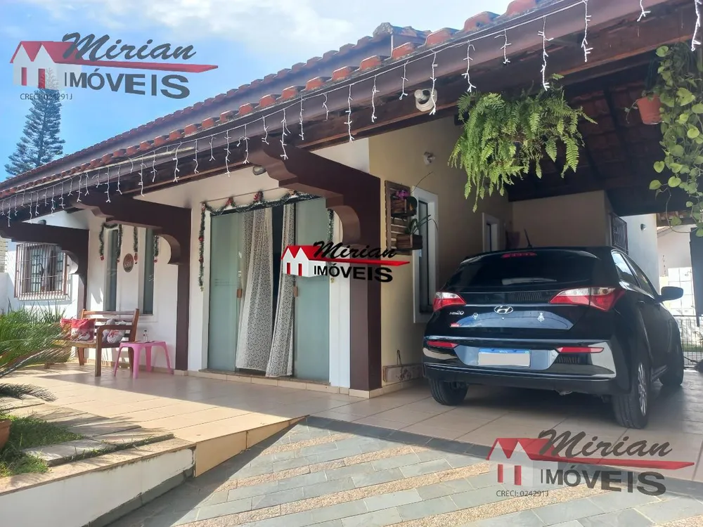 Casa, 3 quartos, 258 m² - Foto 5