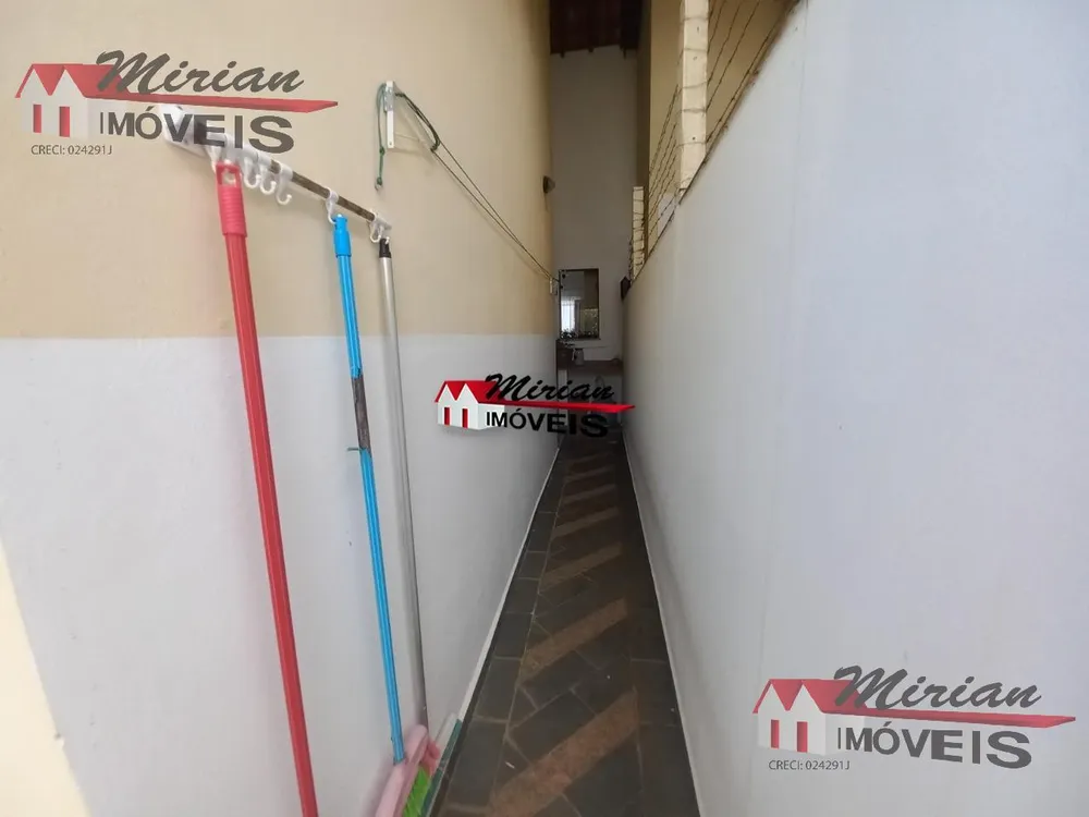 Casa, 3 quartos, 258 m² - Foto 4